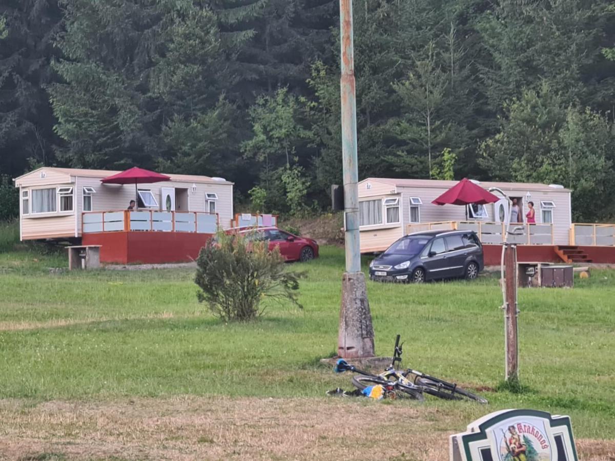Pension Peklo Trutnov Esterno foto