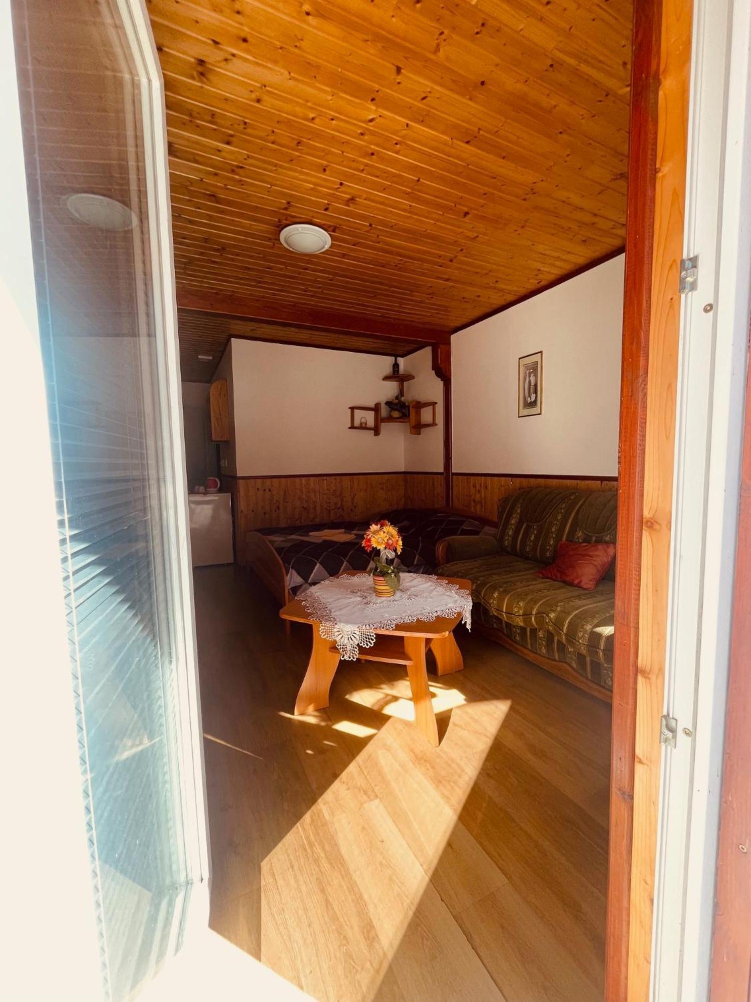 Pension Peklo Trutnov Esterno foto